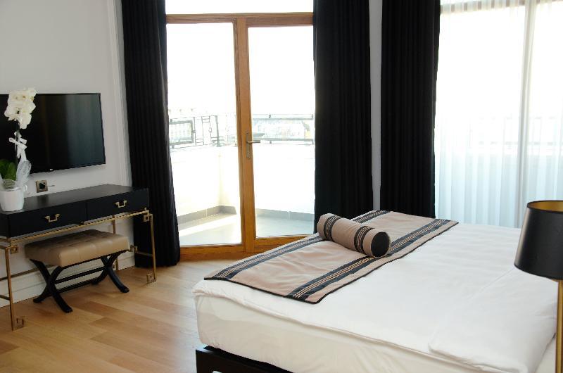 Lush Hotel Taksim - Special Category Istanbul Ngoại thất bức ảnh